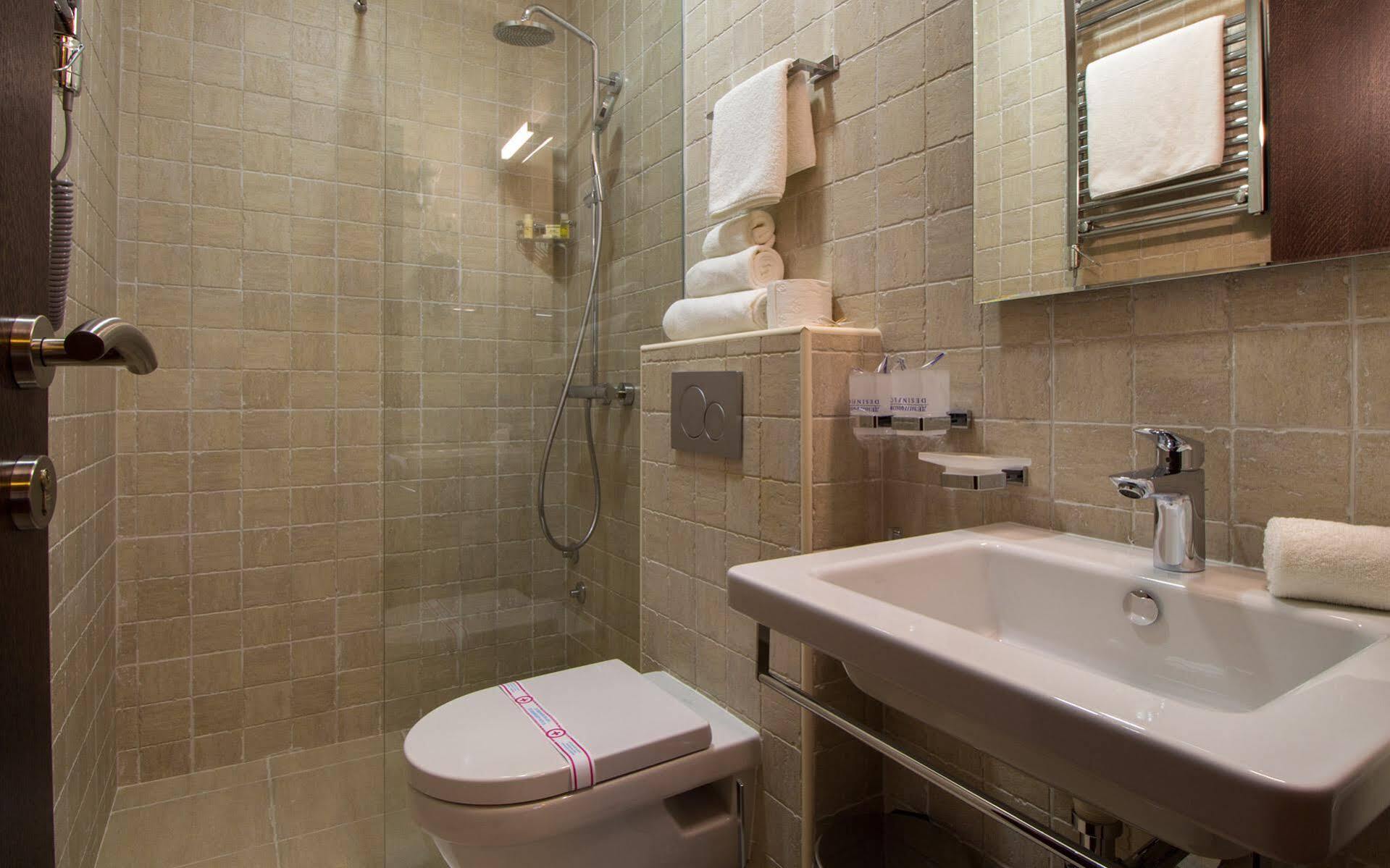 Helada Hotel 4*